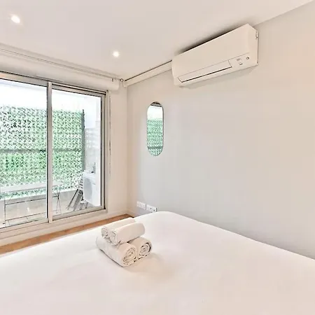 Appartement Spacieux Et Paisible Paris 19Eme Exterior photo